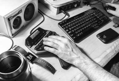 今日转会信息汇总：切尔西生涯告终！斯特林或闪电敲定那不勒斯新东家